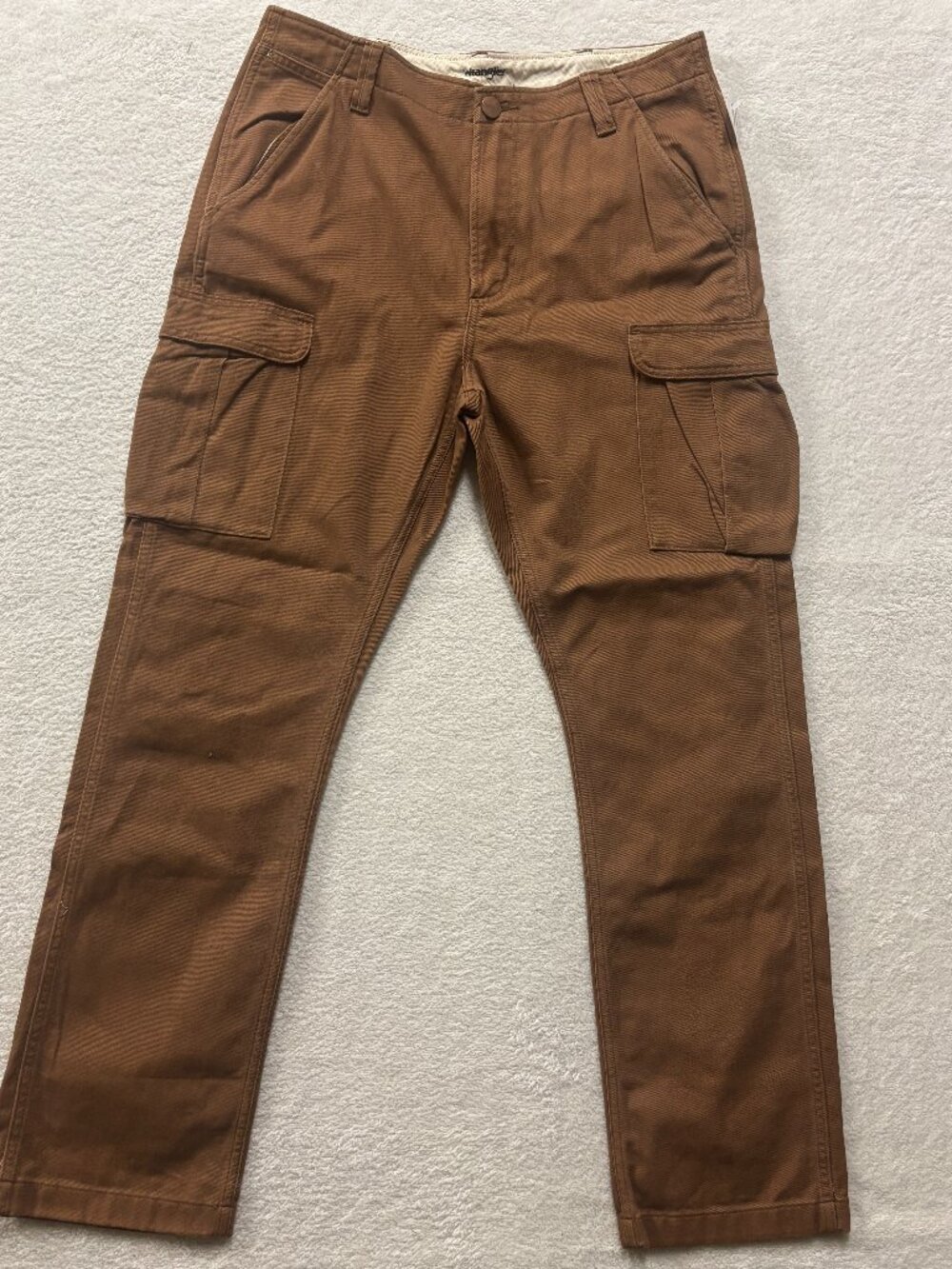 NWT Wrangler Cargo Pants Mens 33x32 Casey Jones Straight Fit Brown Utility Work